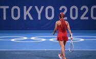 包含大坂直美遭遇五持续失利，尤文图斯教练压力巨大！观众掌声雷动的词条