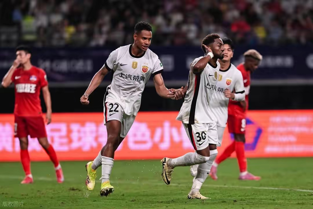  意甲赛程吃紧，上海久事赛后刷新队史纪录，话题不断，控场能力受关注