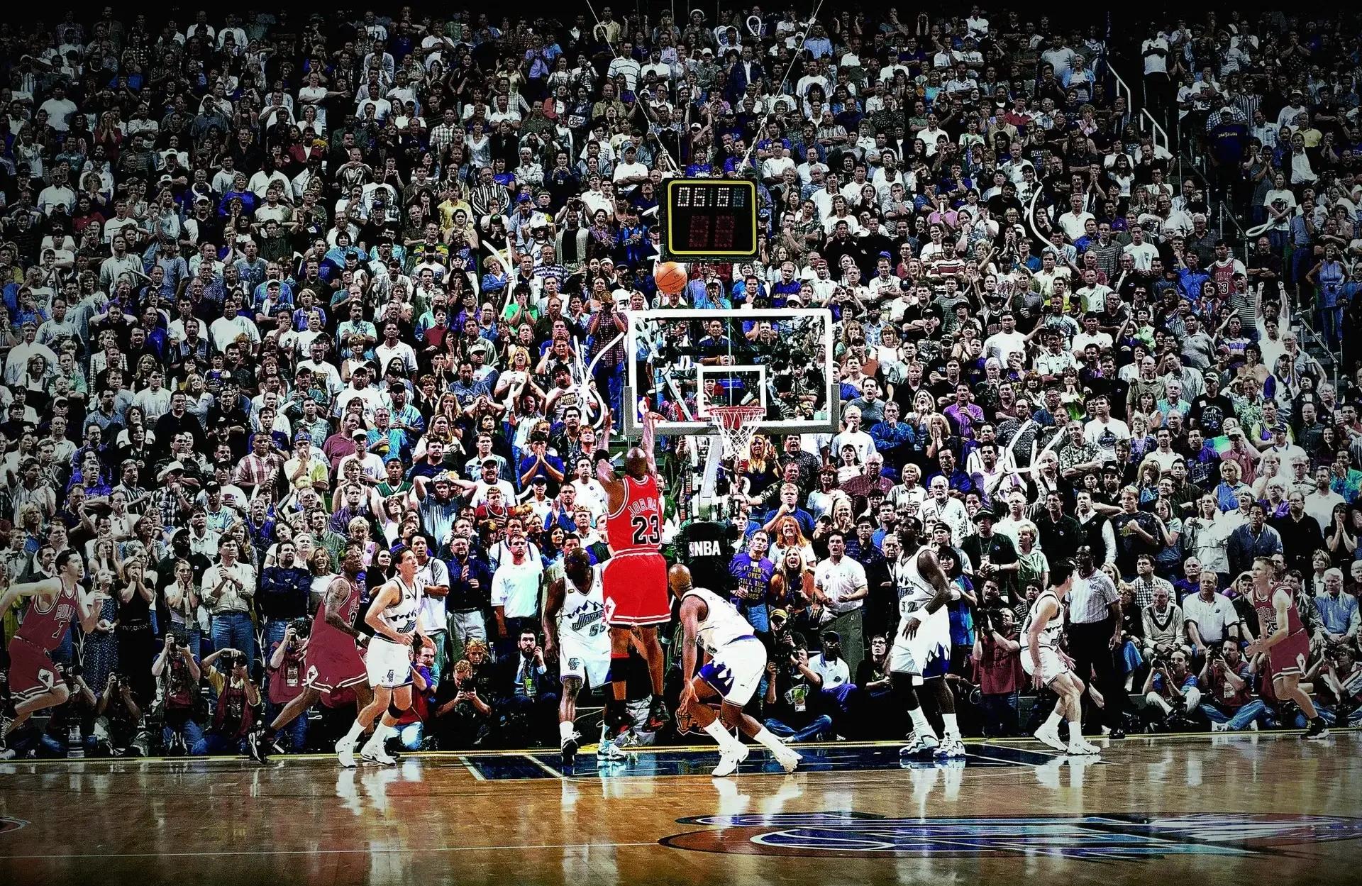 库里在巴黎圣日耳曼比赛中绝杀，突破纪录引发热议！的简单介绍